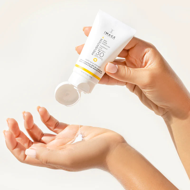 Discovery-size PREVENTION+® daily matte moisturizer SPF 30 1.5 oz/ 43 g